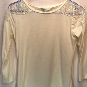 Banana Republic Small Lace Accent Top #D011